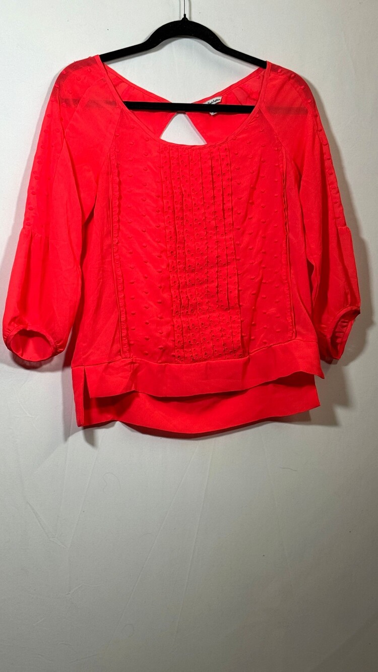 American Eagle Outfitters XS Red Blouse 3/4 Sleeve Textured Dot